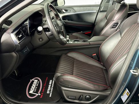 Used 2024 Genesis G70 2.5T w/ Sport Prestige Package image 17