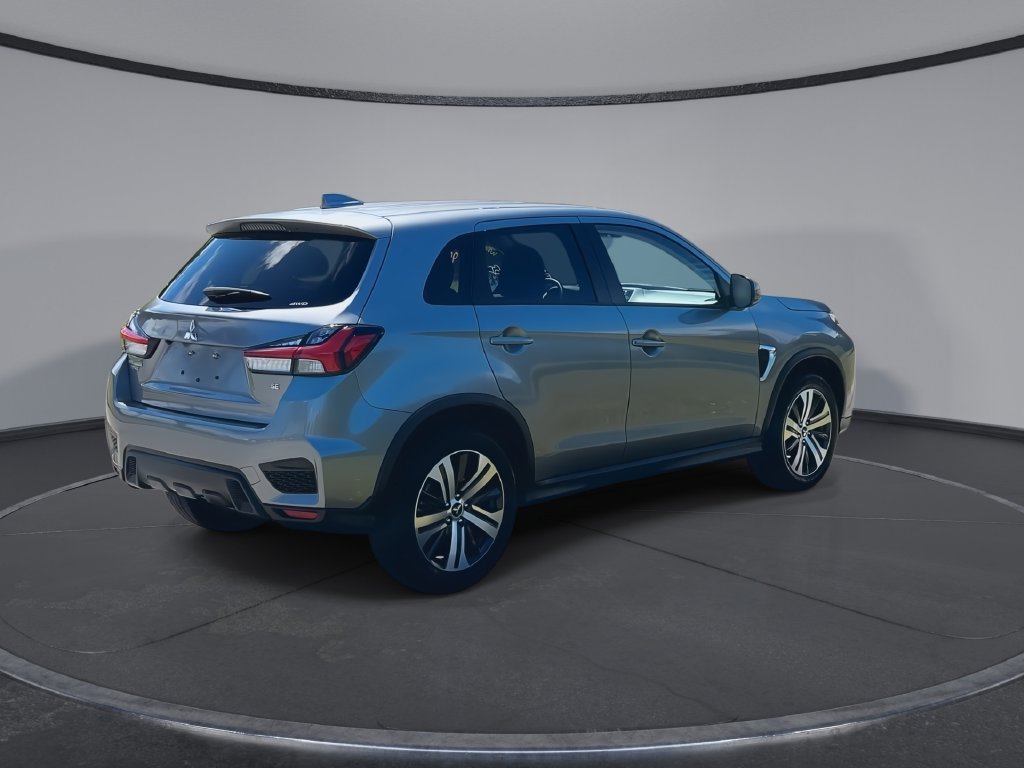 Used 2026 Mitsubishi Outlander Sport ES AWD/4WD image 8