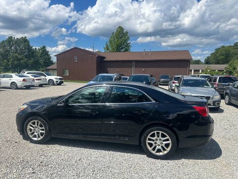 Used 2016 Chevrolet Malibu LT w/ Power Convenience Package FWD image 8
