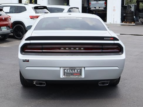 Used 2008 Dodge Challenger SRT8 RWD image 8