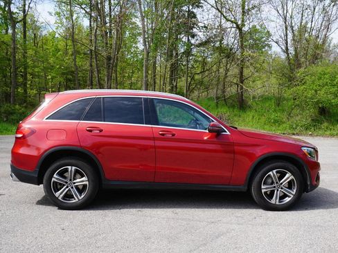 Used 2017 Mercedes-Benz GLC 300 4MATIC image 6