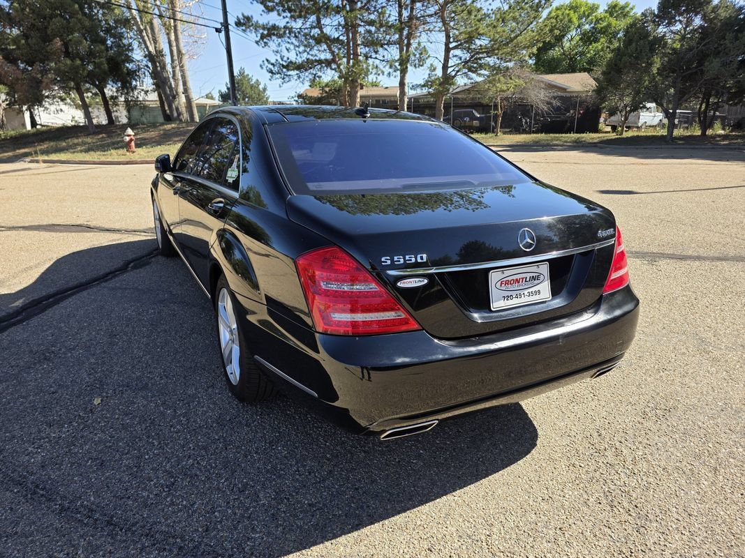Used 2012 Mercedes-Benz S 550 4MATIC image 4