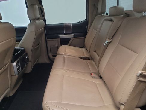 Used 2016 Ford F150 Lariat w/ Equipment Group 501A Mid RWD image 18