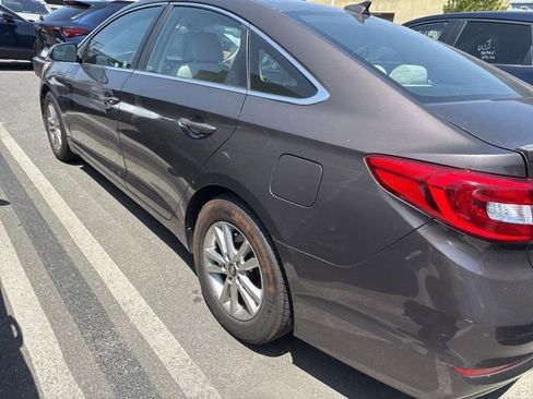 Used 2017 Hyundai Sonata SE FWD image 6