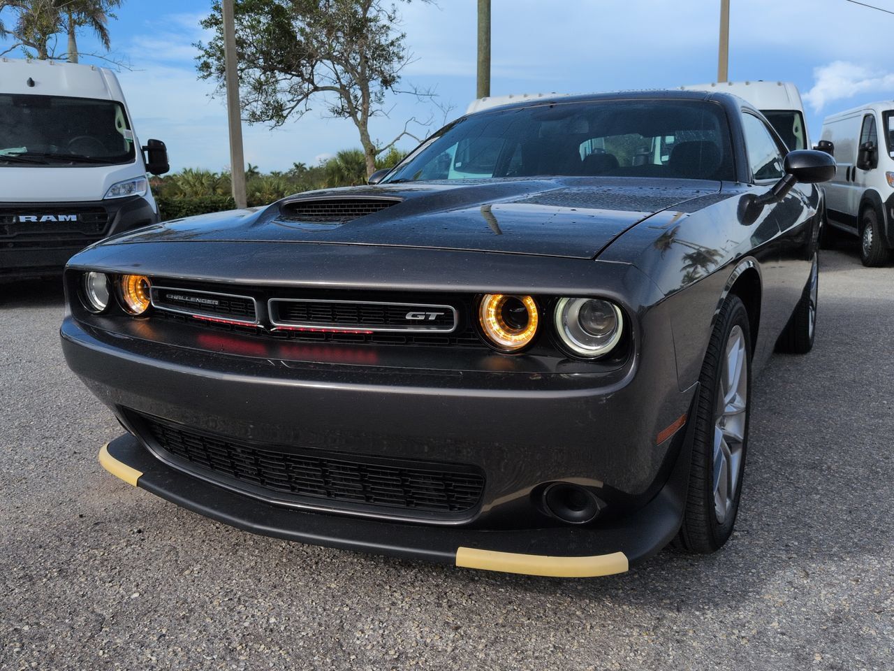 Used 2023 Dodge Challenger GT AWD/4WD image 9