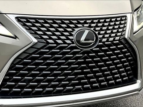 Used 2020 Lexus RX 350 FWD w/ Accessory Package image 28