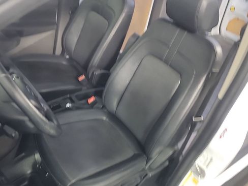 Used 2020 Ford Transit Connect XL FWD image 17