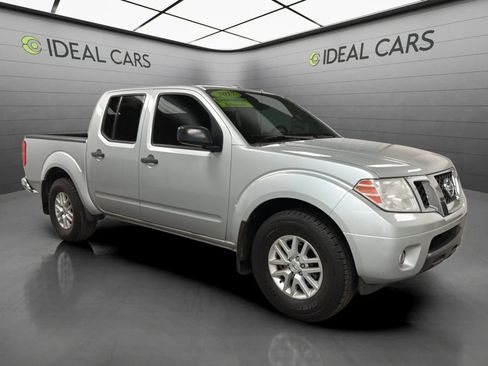 Used 2017 Nissan Frontier SV w/ SV Value Truck Package RWD image 7