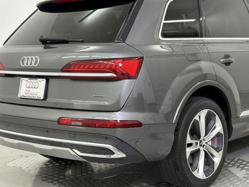 Used 2023 Audi Q7 3.0T Premium Plus AWD/4WD image 25