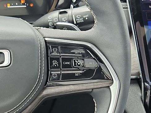 Used 2023 Jeep Grand Cherokee L Overland w/ Rear Seat Video Group I RWD image 21