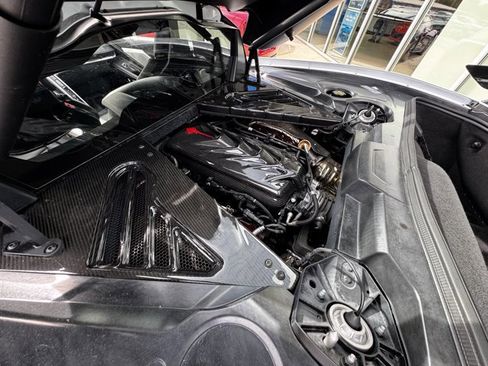 Used 2020 Chevrolet Corvette Stingray Preferred Cpe w/ 2LT Preferred Equipment Group image 8