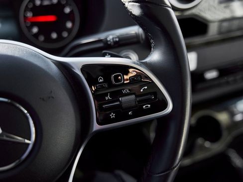 Used 2019 Mercedes-Benz Sprinter 144 image 51