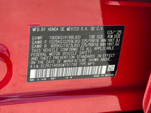 Certified 2025 Honda HR-V Sport image 31