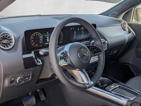 Certified 2026 Mercedes-Benz GLA 250 4MATIC image 3