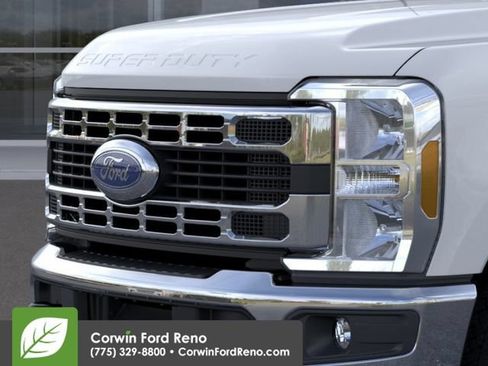 New 2026 Ford F250 XLT w/ FX4 Off-Road Package AWD/4WD image 19