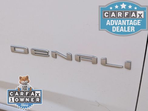 Used 2023 GMC Yukon XL Denali AWD/4WD image 36