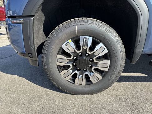 New 2026 GMC Sierra 2500 Denali w/ Denali Reserve Package image 10