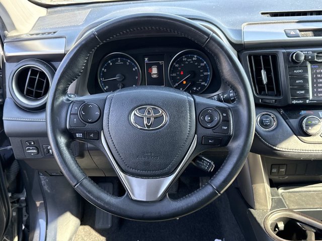 Used 2018 Toyota RAV4 XLE w/ Plus Extra Value Package AWD/4WD image 17