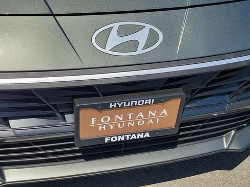 New 2026 Hyundai Elantra SEL Sport FWD image 33
