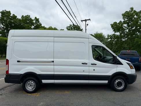 Used 2018 Ford Transit 250 148 High Roof RWD image 8