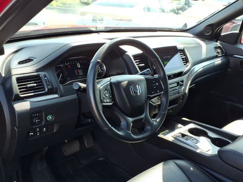 Used 2024 Honda Passport EX-L image 5