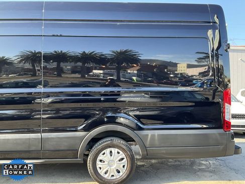 Used 2022 Ford E-Transit 148 High Roof Extended w/ Load Area Protection Package image 6