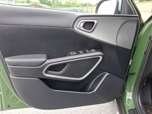 Used 2021 Kia Soul X-Line FWD image 13
