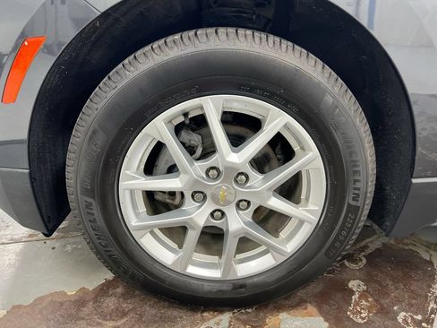 Used 2022 Chevrolet Equinox LT FWD image 26