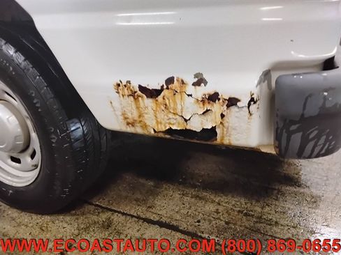 Used 2006 Ford E-150 and Econoline 150 RWD image 16