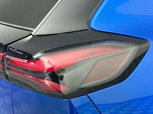 Used 2022 Chevrolet Bolt EUV Premier w/ Super Cruise Package image 33