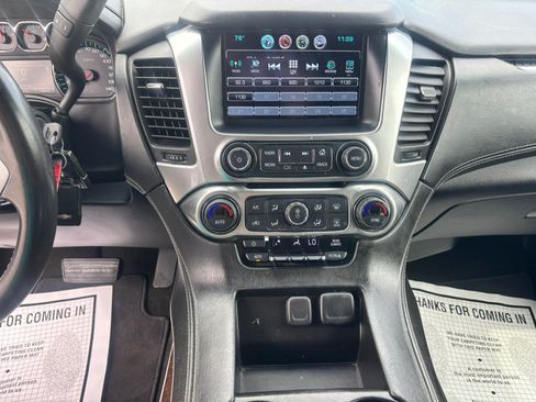 Used 2017 Chevrolet Suburban LS AWD/4WD image 21
