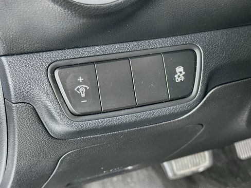 Used 2024 Kia Forte LXS FWD image 16