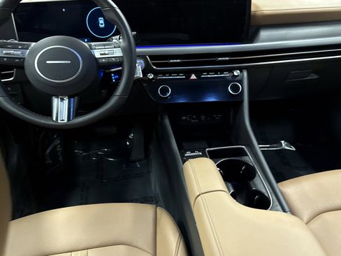 Used 2025 Hyundai Sonata Limited image 15