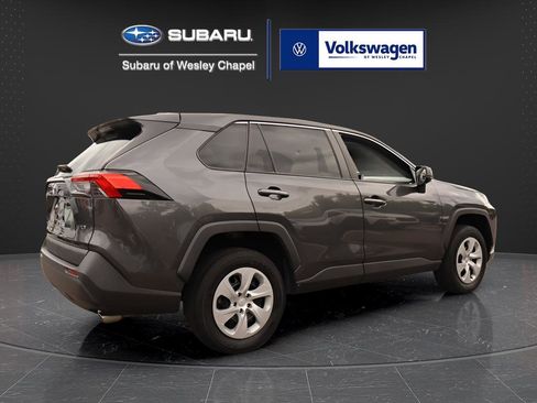 Used 2023 Toyota RAV4 LE FWD image 9