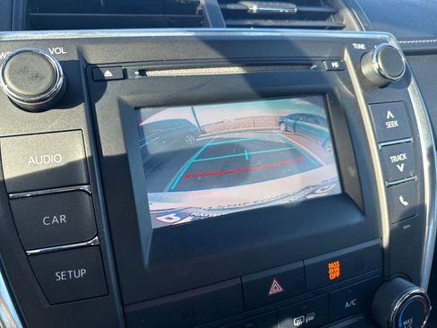 Used 2016 Toyota Camry SE image 40