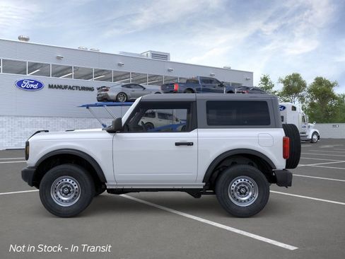 New 2026 Ford Bronco 2-Door AWD/4WD image 3