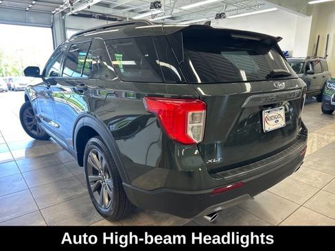Used 2023 Ford Explorer XLT w/ Equipment Group 202A AWD/4WD image 16
