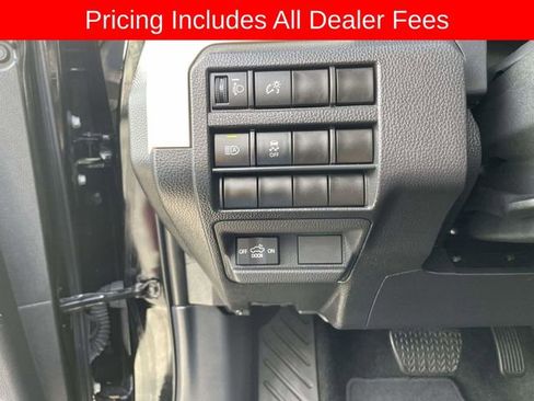 Used 2024 Toyota Tacoma TRD Off-Road AWD/4WD image 21