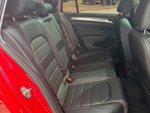 Used 2019 Volkswagen Golf Alltrack SEL image 28