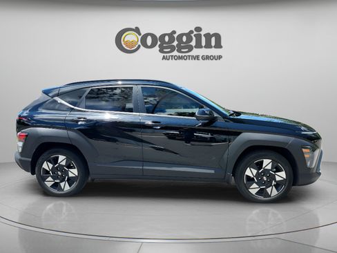 Certified 2024 Hyundai Kona SEL FWD image 6