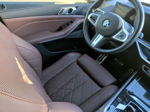 Certified 2024 BMW X5 xDrive40i w/ M Sport Package image 33