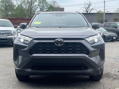 Used 2025 Toyota RAV4 XLE AWD/4WD image 15