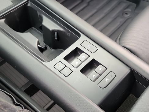 Used 2023 Hyundai Ioniq 6 SEL w/ Cargo Package image 13