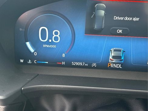 Used 2023 Ford Escape ST-Line Elite w/ Premium Technology Package AWD/4WD image 22