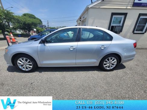 Used 2015 Volkswagen Jetta SE FWD image 8