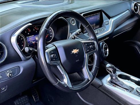Used 2019 Chevrolet Blazer LT w/ Sun and Wheels Package AWD/4WD image 8