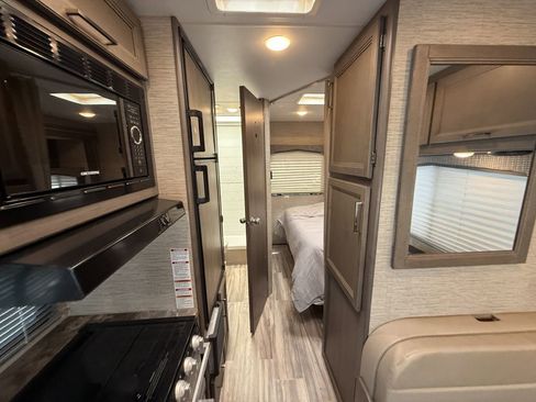 Used 2023 Ford E-350 and Econoline 350 Super Duty w/ Motorhome Prep Package image 68