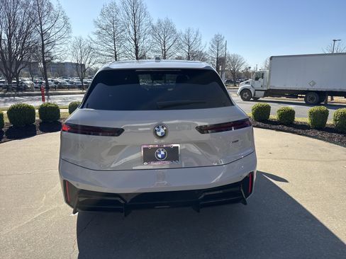 New 2026 BMW iX xDrive45 AWD/4WD image 4