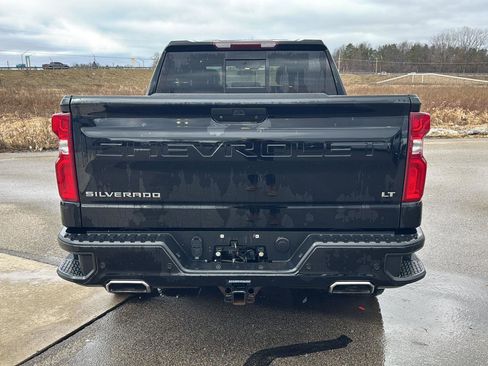 Used 2022 Chevrolet Silverado 1500 LT Trail Boss w/ Convenience Package II image 4