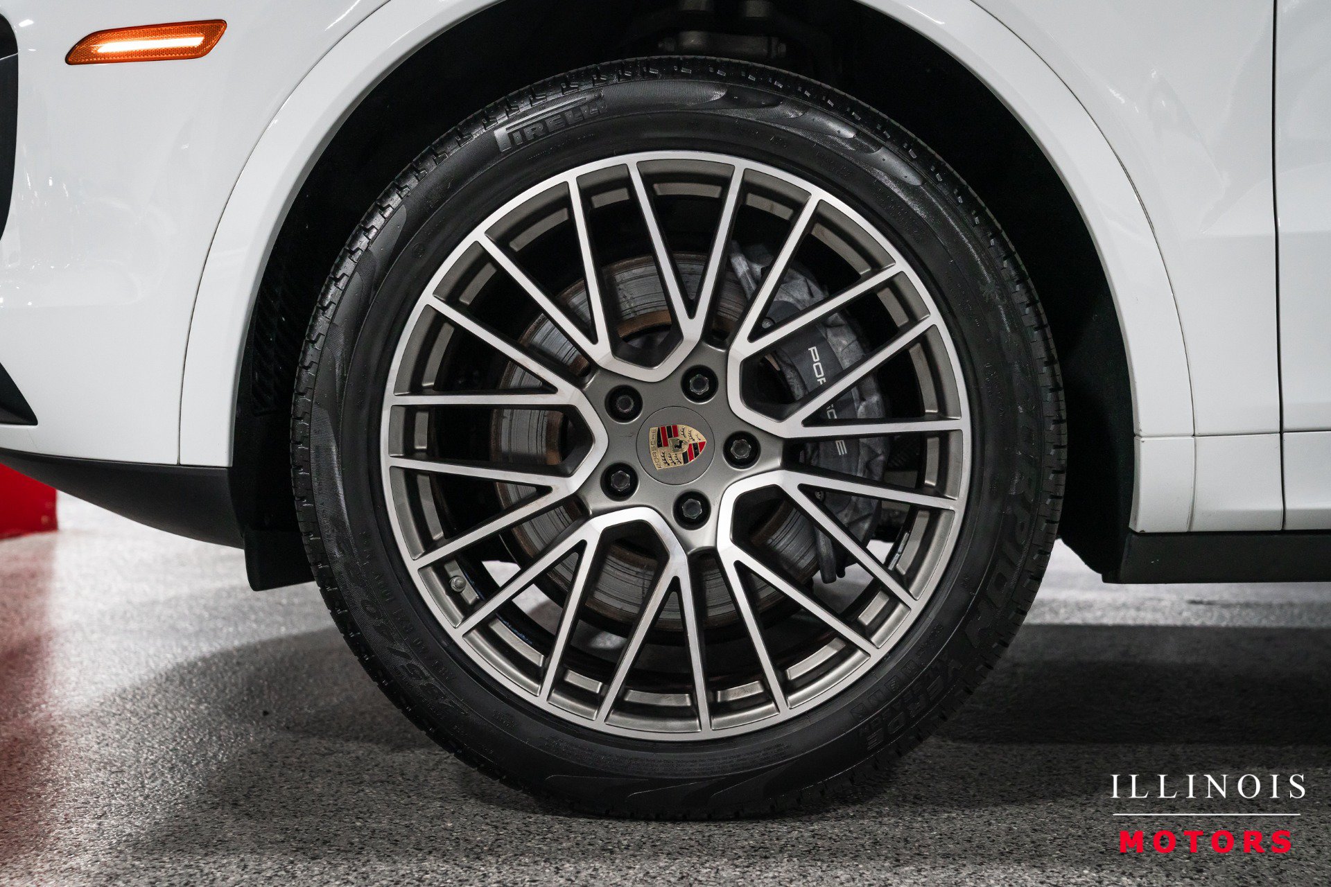 Used 2022 Porsche Cayenne Platinum Edition AWD/4WD image 9